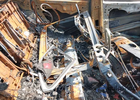 2015 Jeep Cherokee Limited z USA, uszkodzony, nr VIN 1C4PJMDS0FW710763